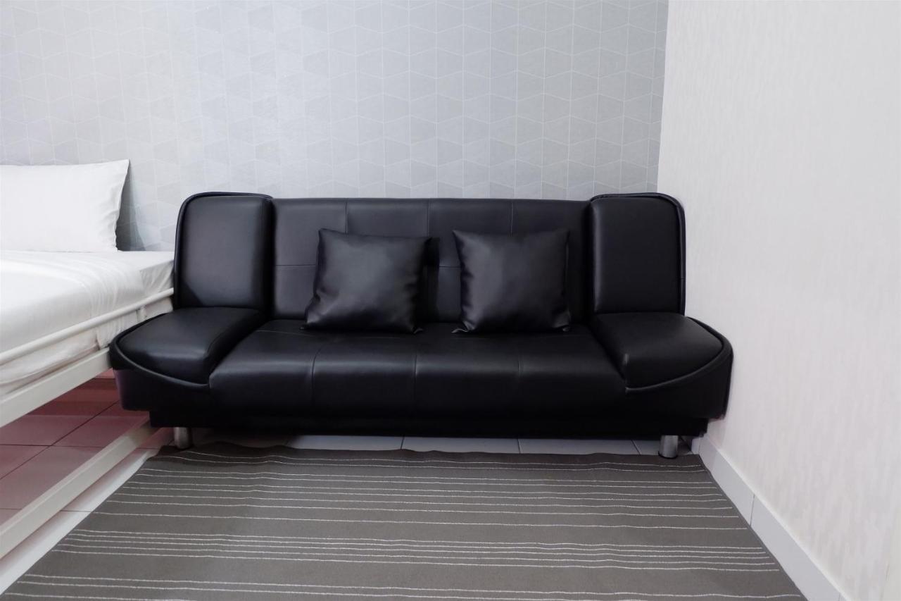 Comfy Studio Casa De Parco Apartment By Travelio Тангеранг Екстериор снимка